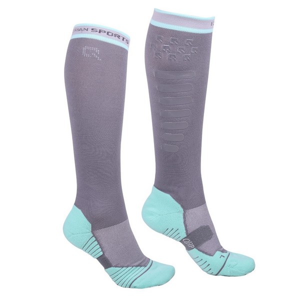 Sukat, QHP Mukavat sukat, joissa kantapää, päkijä sekä varpaat ovat pehmustettu. jalkapöydällä on henggittävää kangasta jotta jalat eivät hikoilisi.